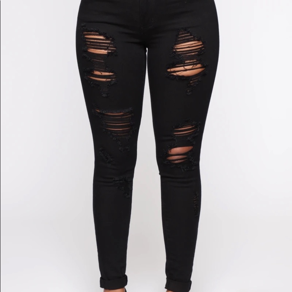 Fashion Nova Menace jeans